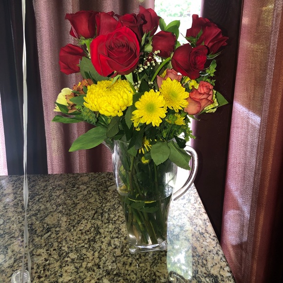 Meet your Posher, Iliandra ☺️🌸🌺🌹 - Picture 7 of 7